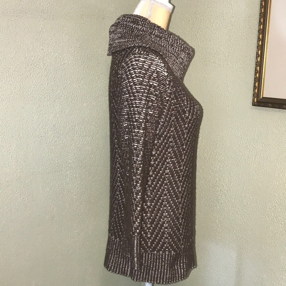 Spring + Mercer Brown Turtleneck Sweater Small - Picture 3 of 6